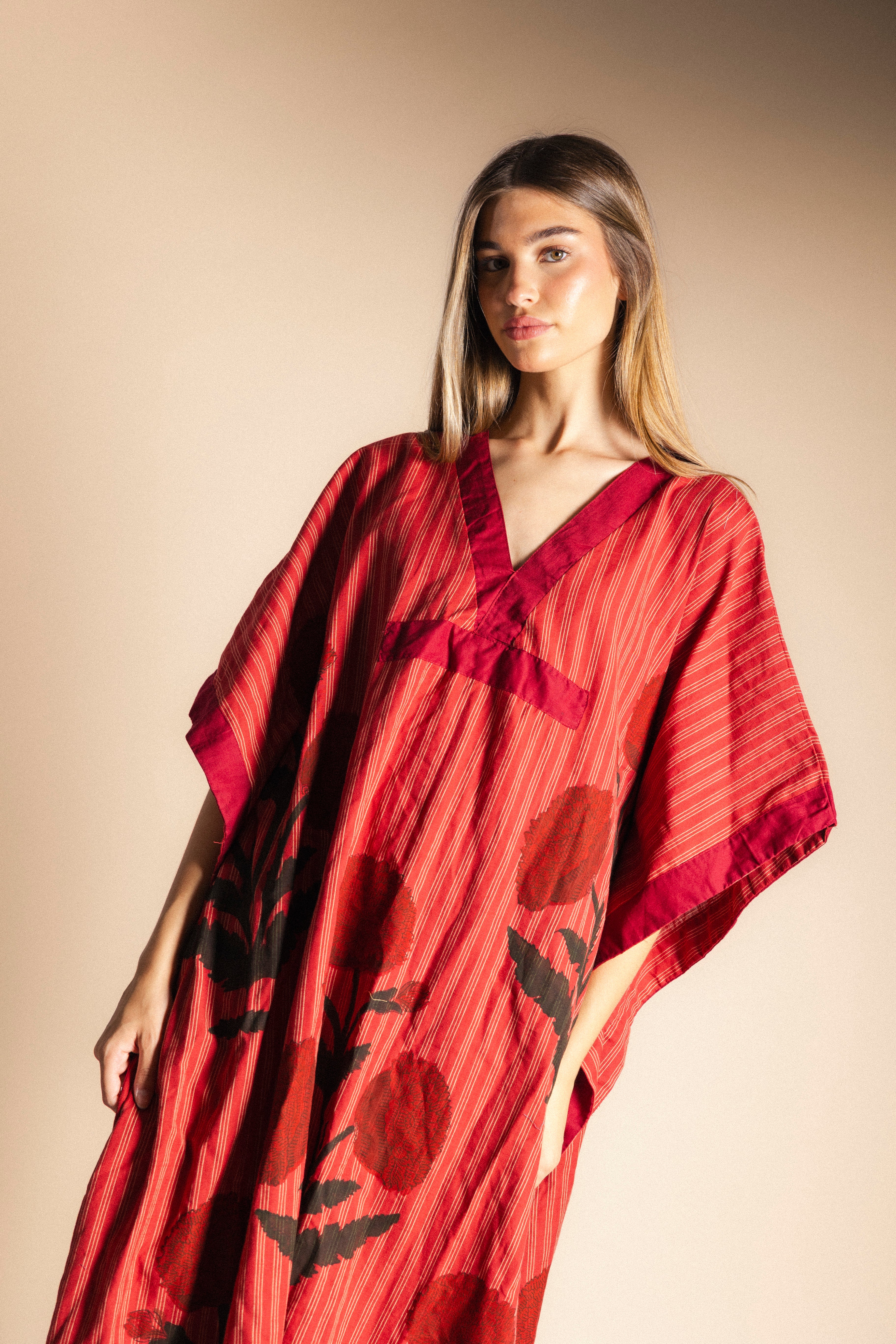 Kaftán Suhana Rojo KAF11-The Nook Store