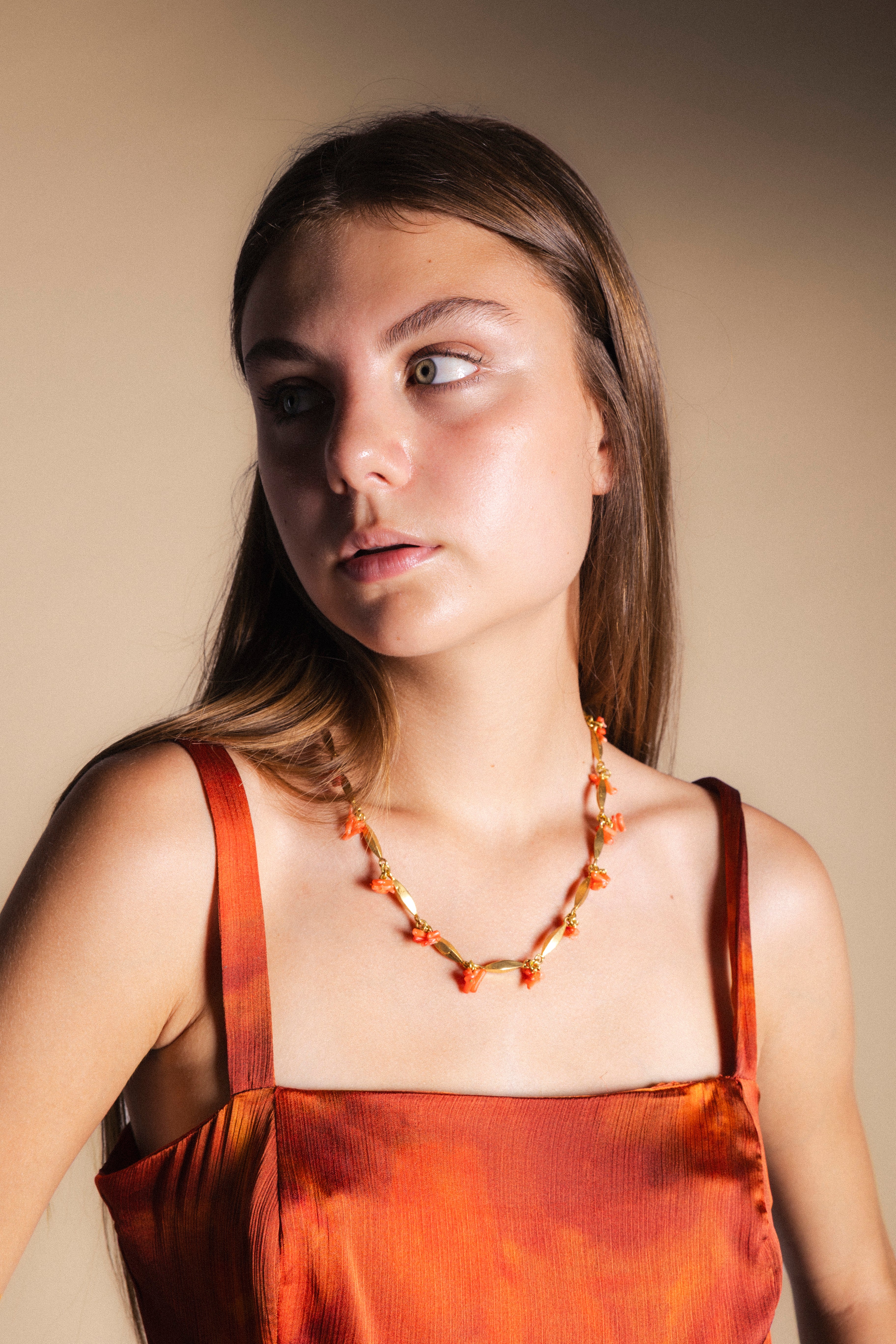Collar Coral and Gold CO64-The Nook Store