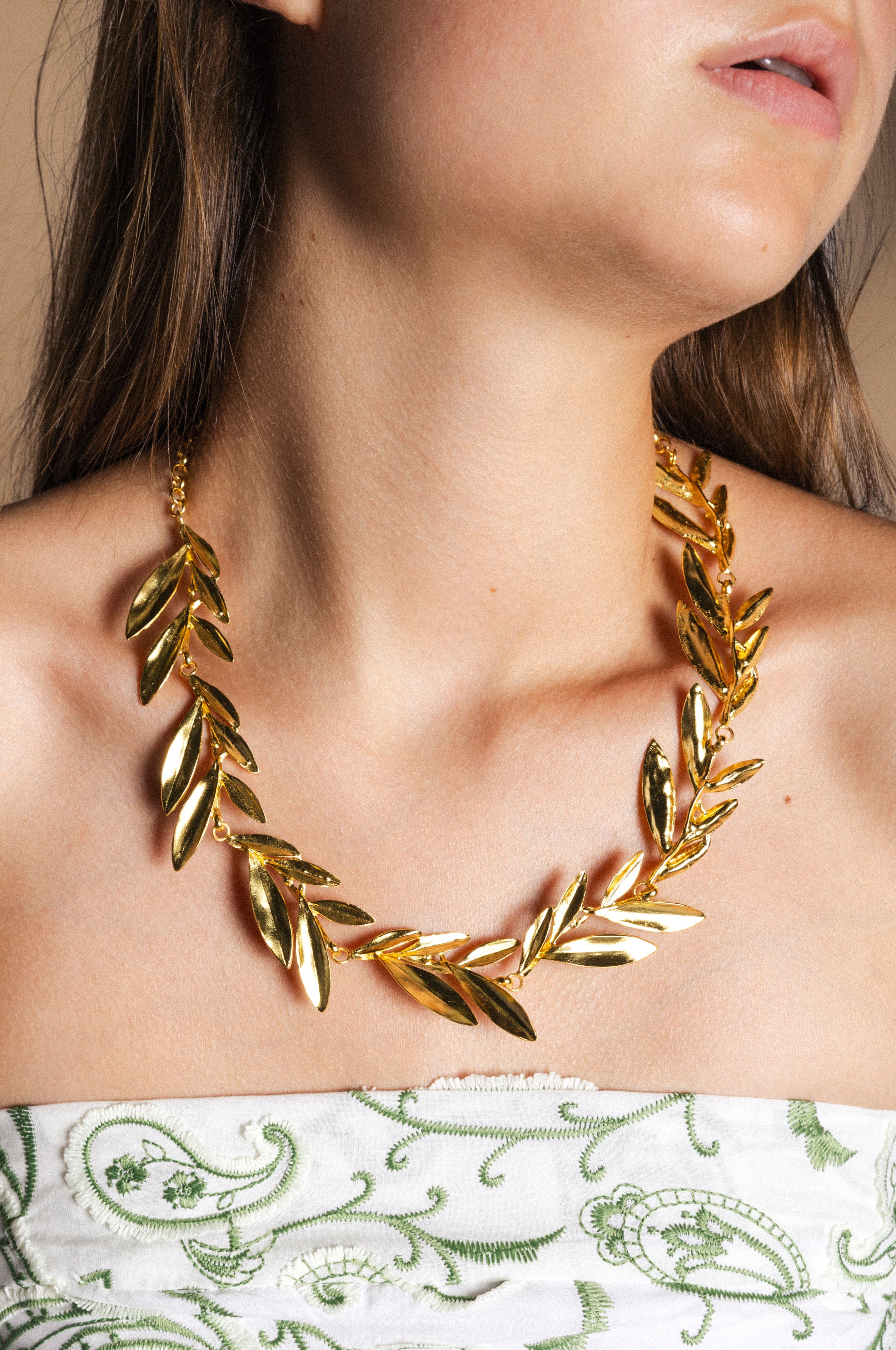 Collar Galatea Co68-The Nook Store