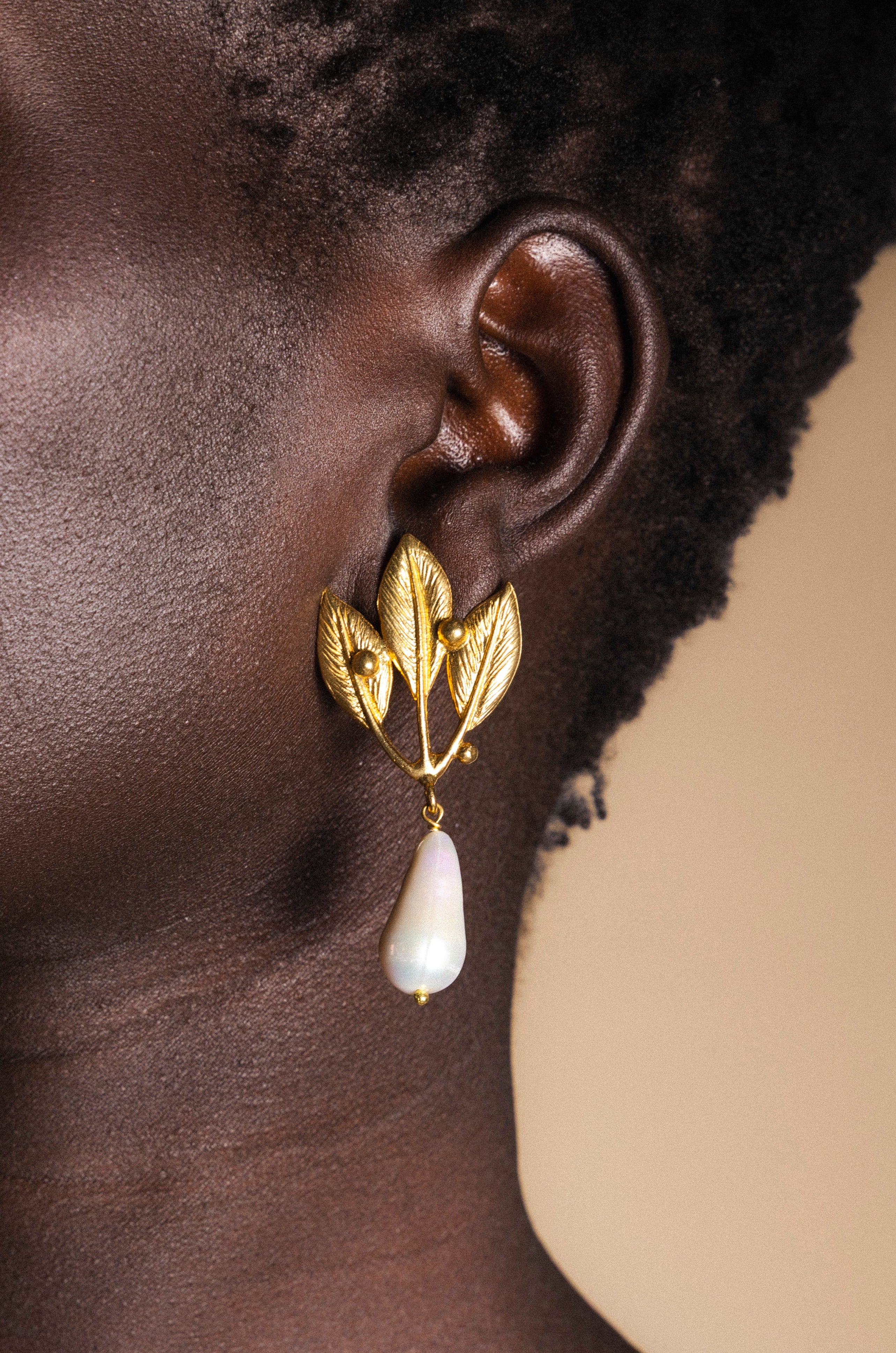 Pendientes Rama Nácar PEN246-The Nook Store