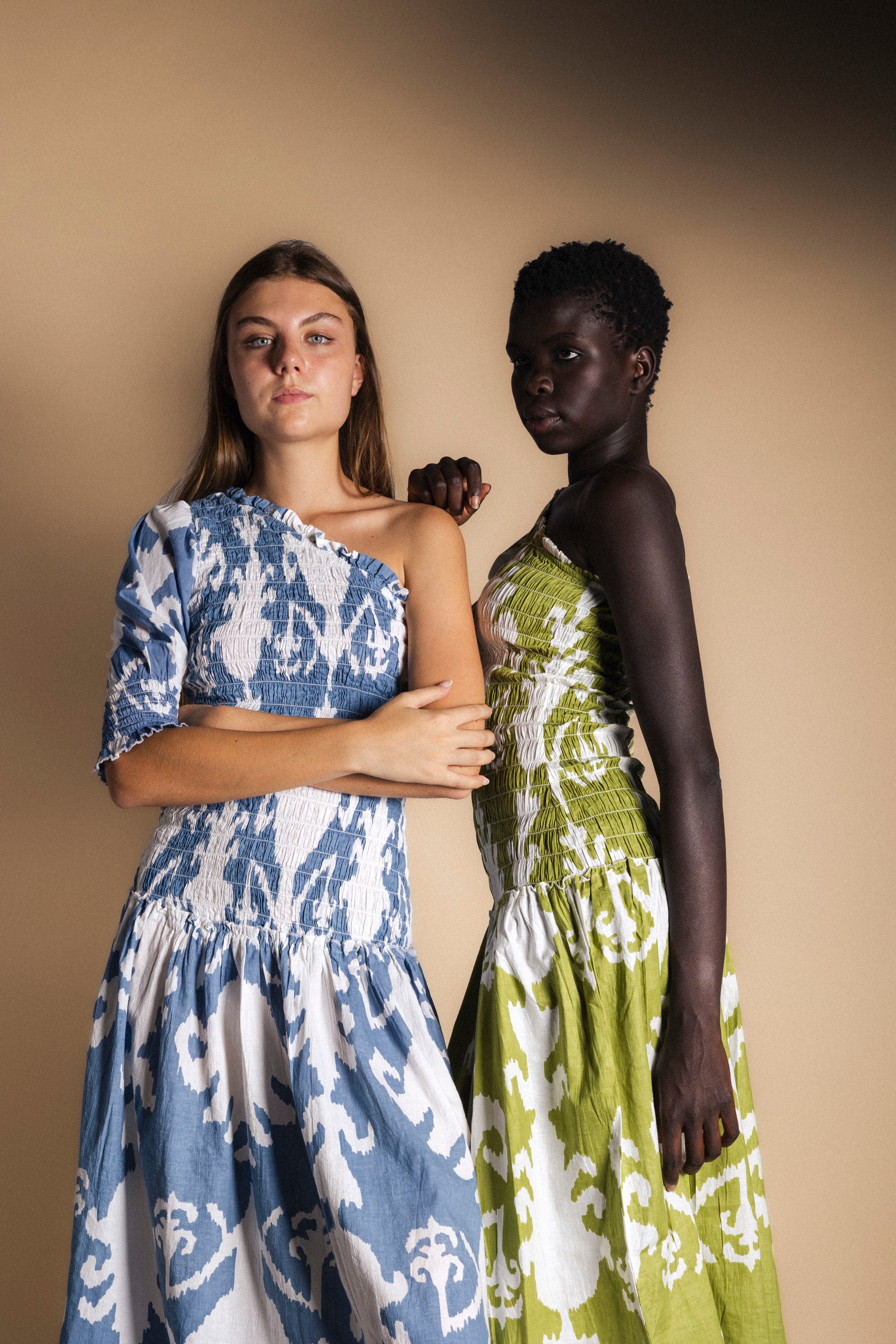 Vestido Adriana Ikat Blue and White-The Nook Store