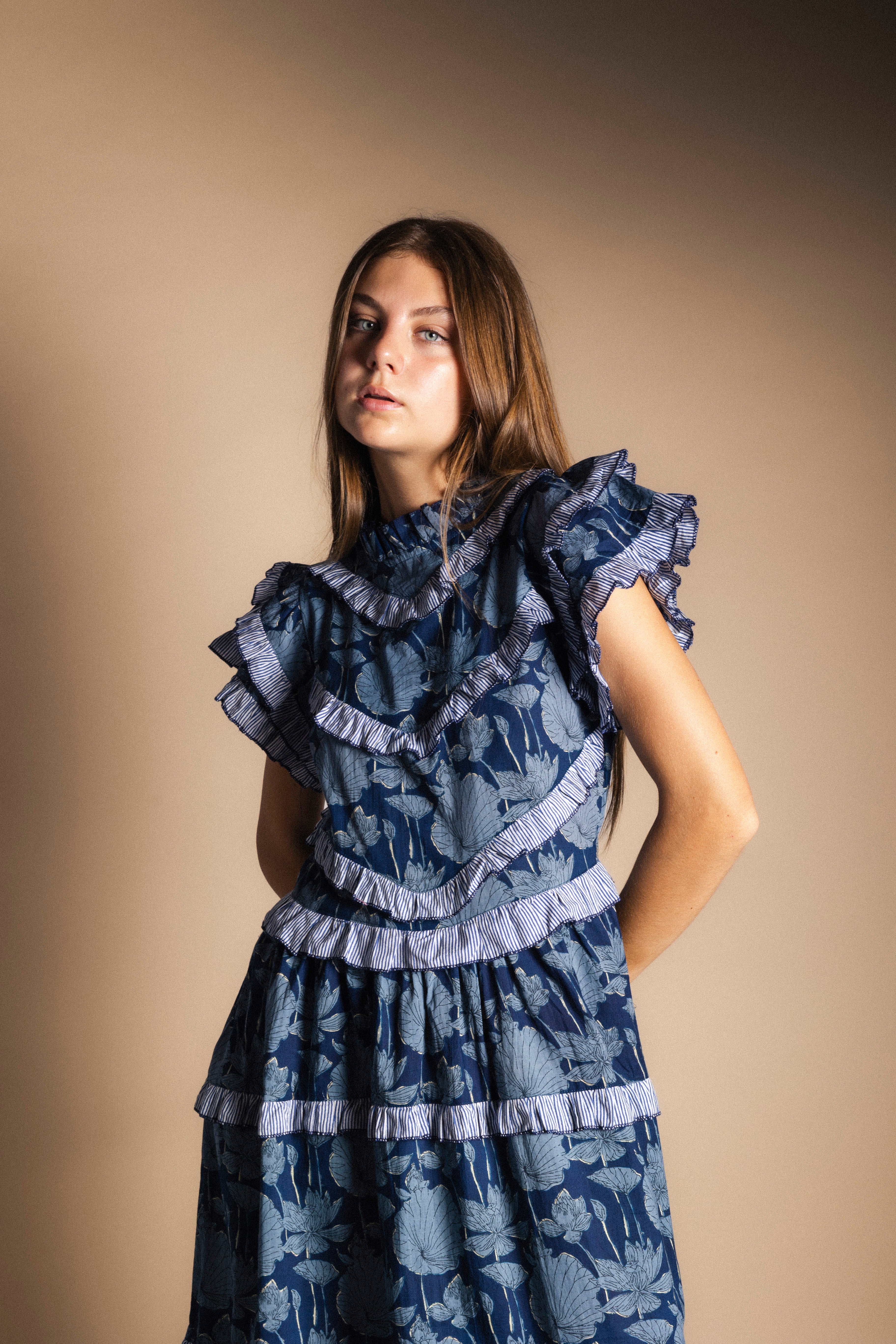 Vestido Lomba Flores Azul Vest53-The Nook Store