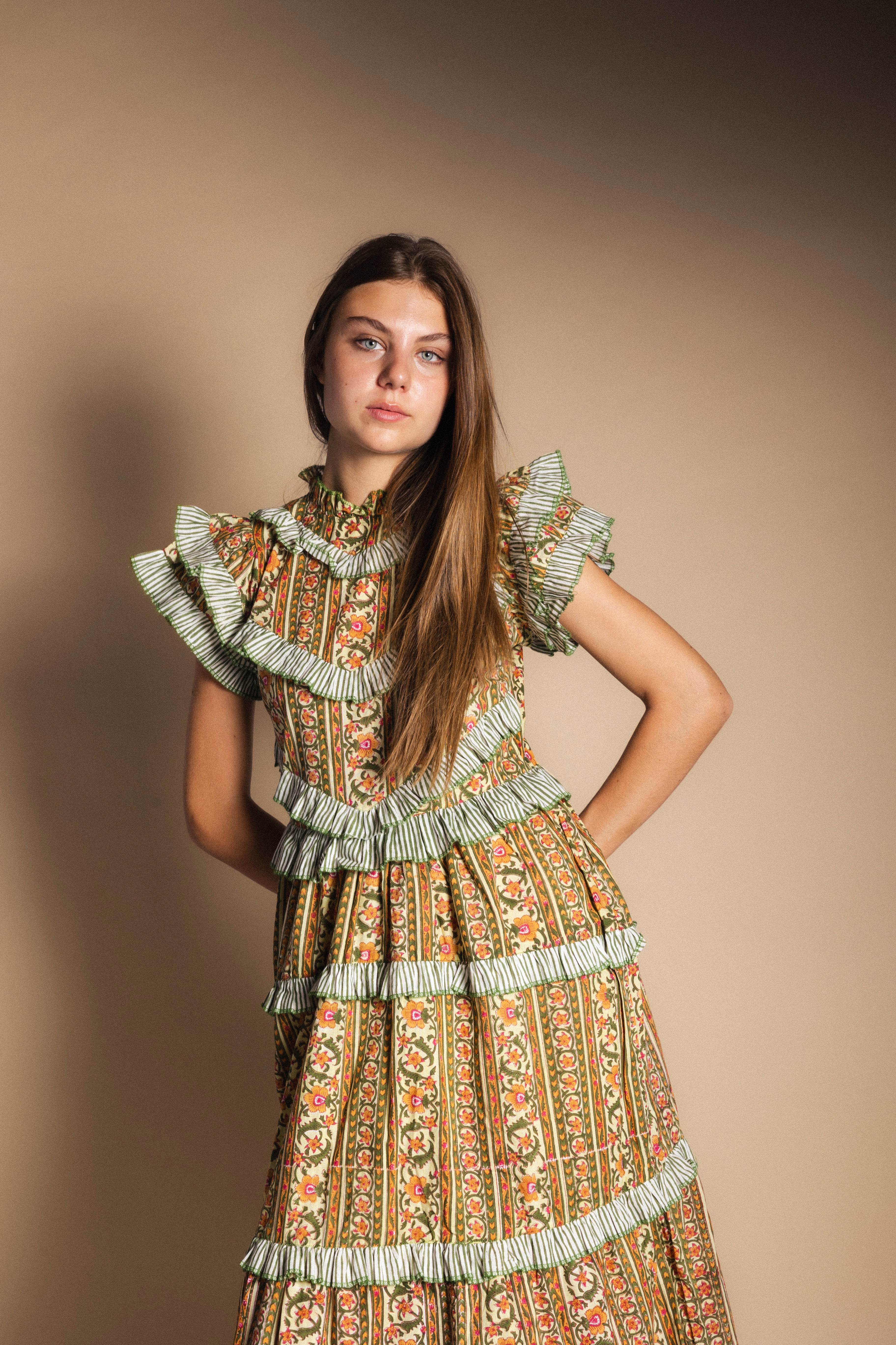 Vestido Lomba Vainilla Rayas y Flores Vest44-The Nook Store