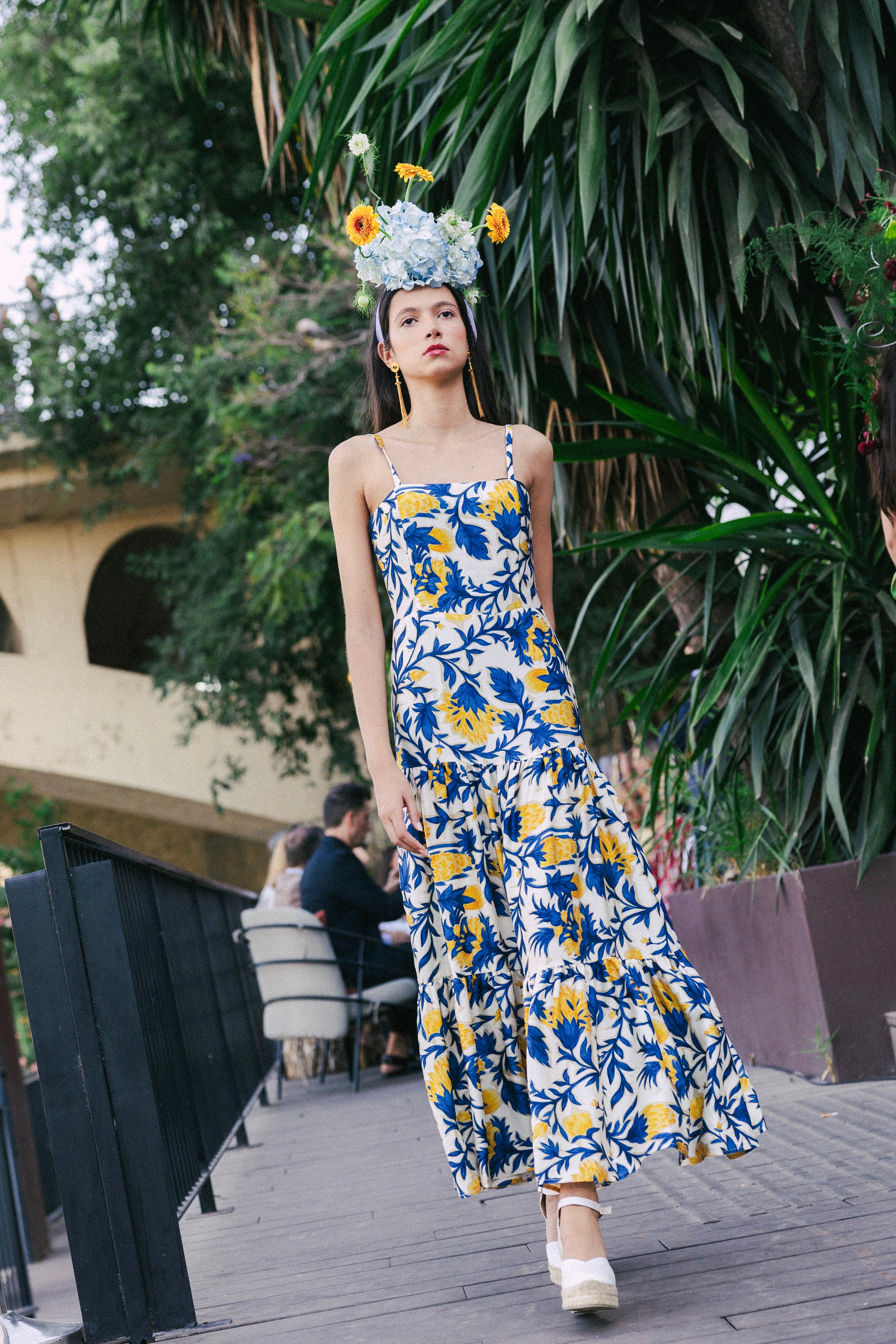 Vestido Tula Crudo Flores Azules y Mostaza Vest14-The Nook Store