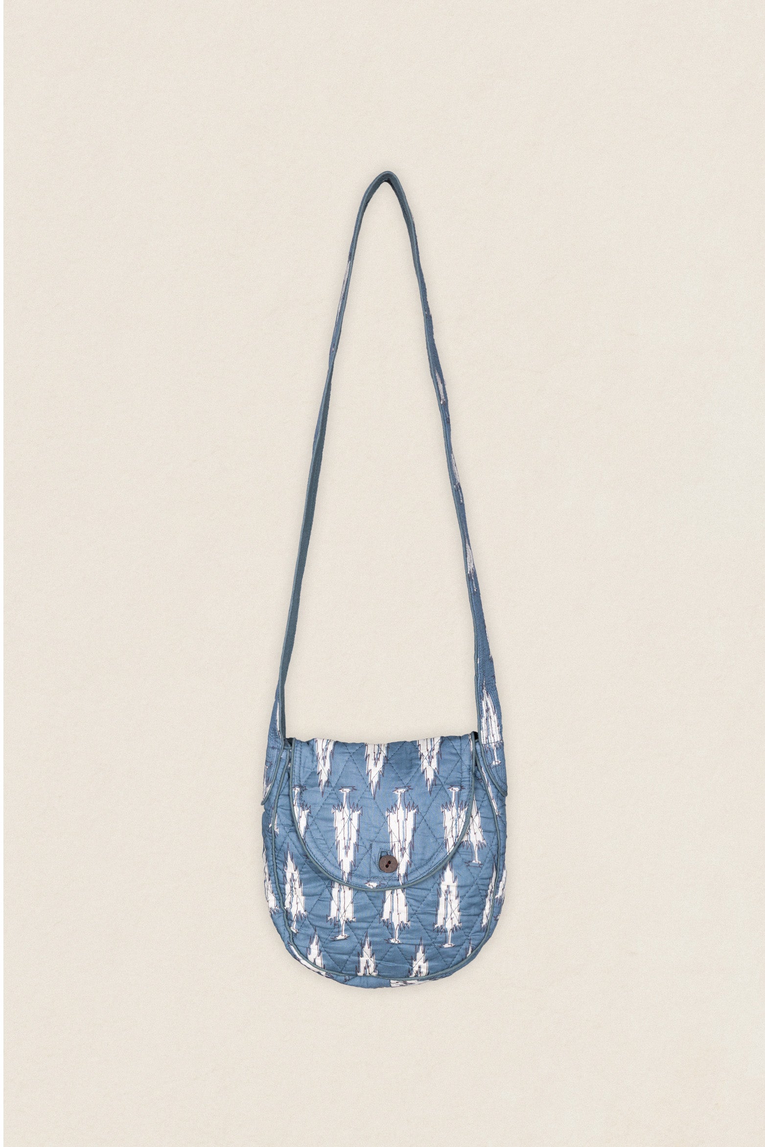 BOB43 Bolso Botón Nasira-The Nook Store