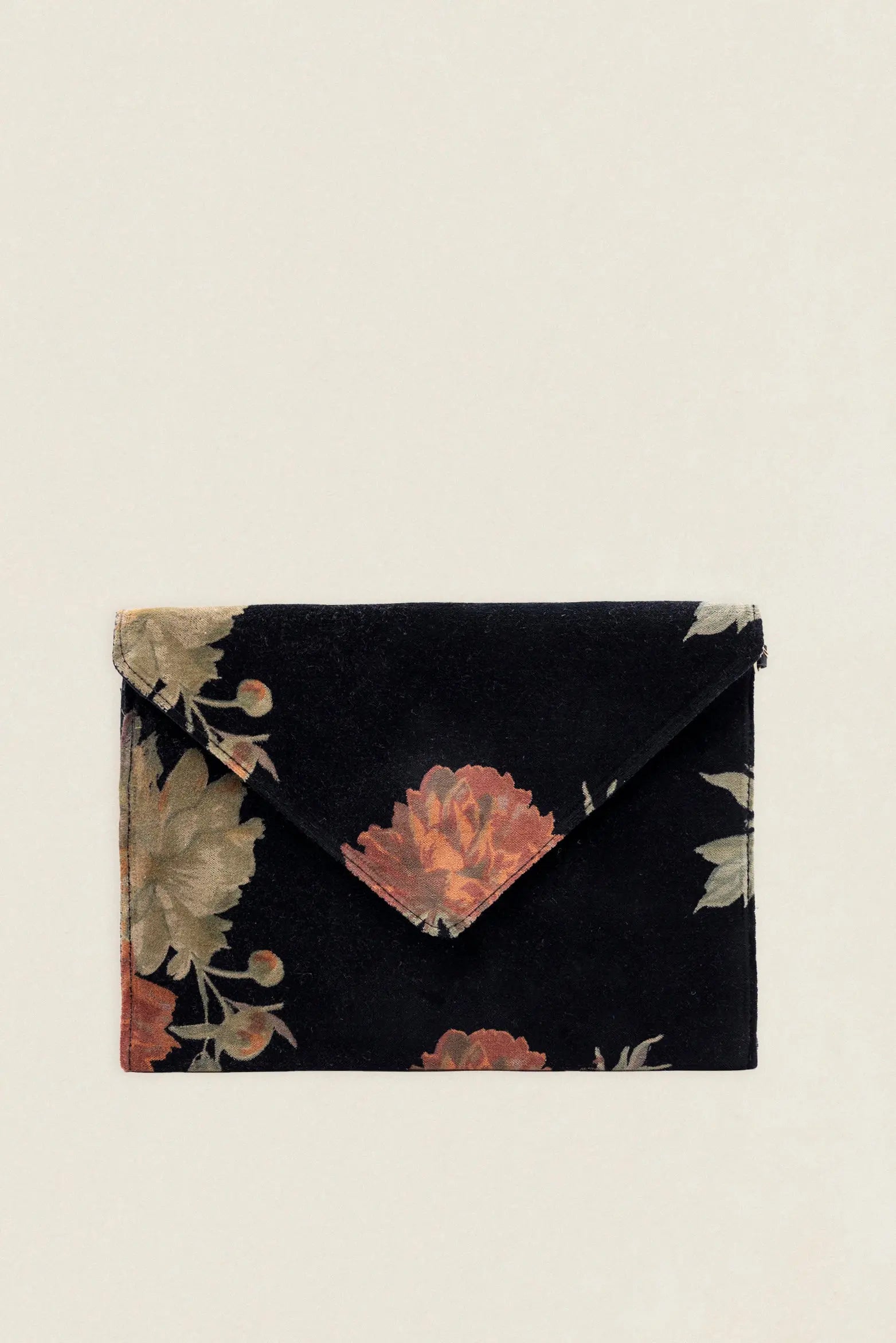 Cartera de Mano 33 Negro Flores The Nook Store