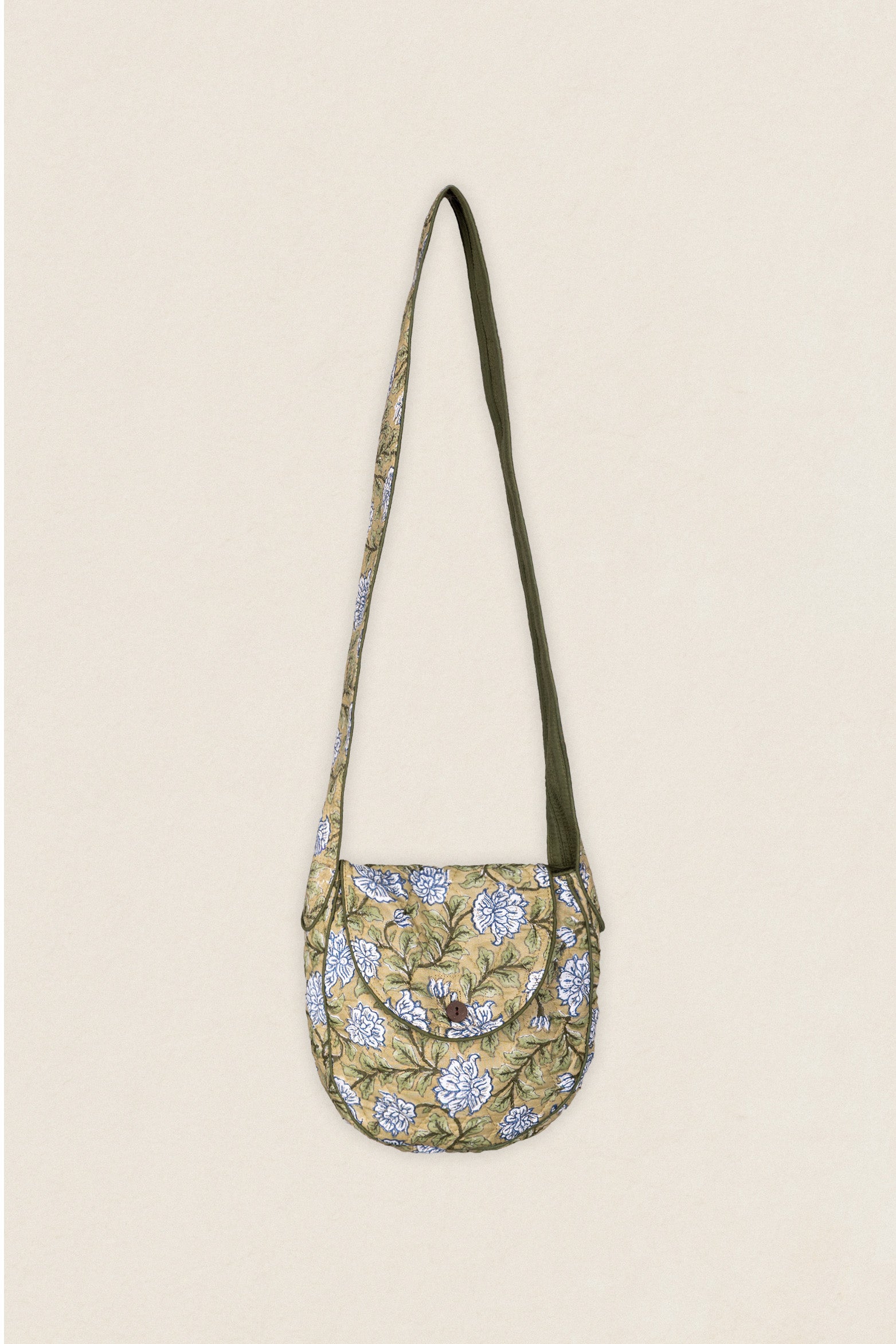 BOB37 Bolso Botón Hisoka-The Nook Store