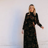 Vestido Carlota Velvet Negro Flores