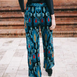 Pantalón Terciopelo Bordado Ikat Verde Agua