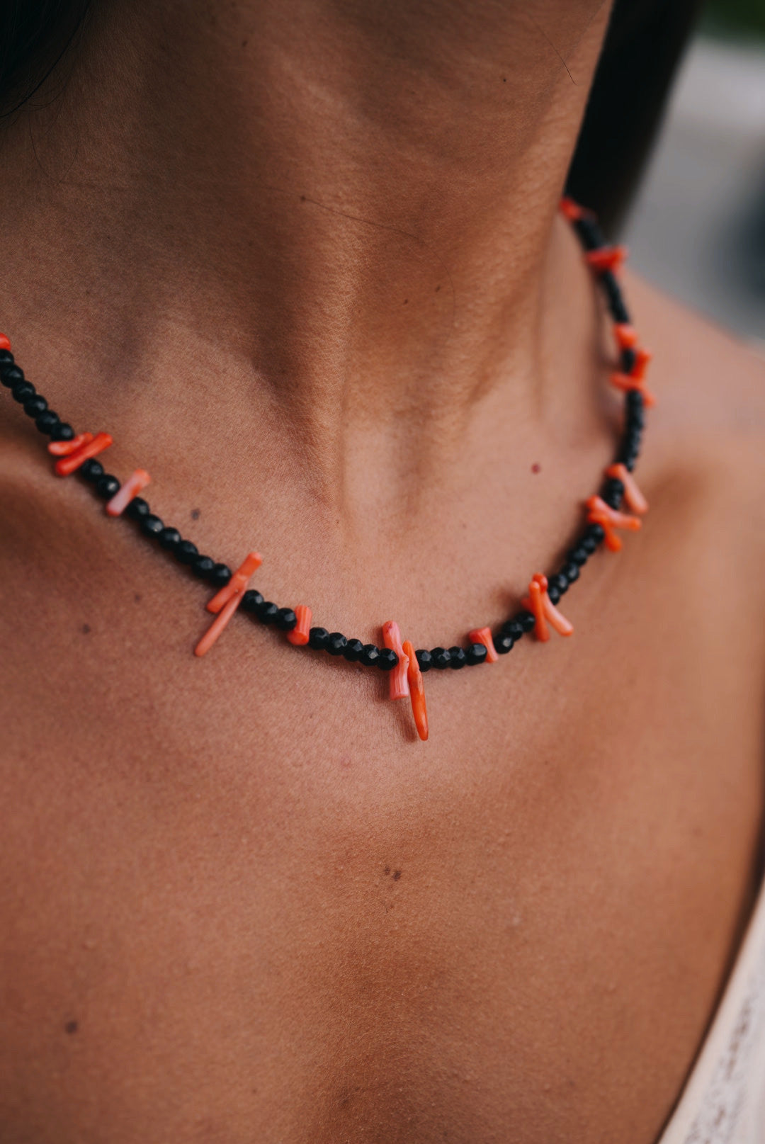 Collar Koralle multi coral y negro Co16-The Nook Store