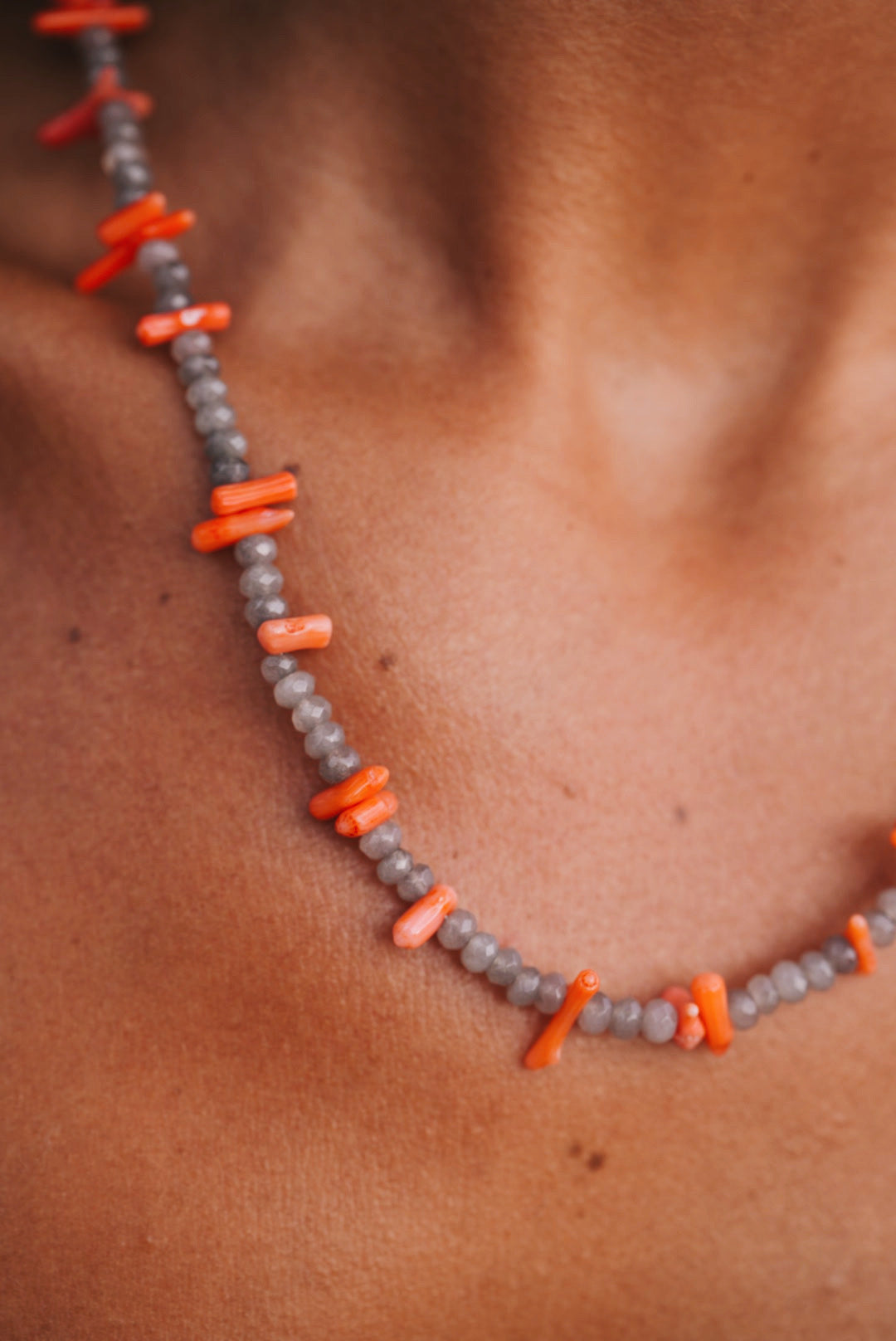 Collar Koralle multi coral y gris Co15-The Nook Store