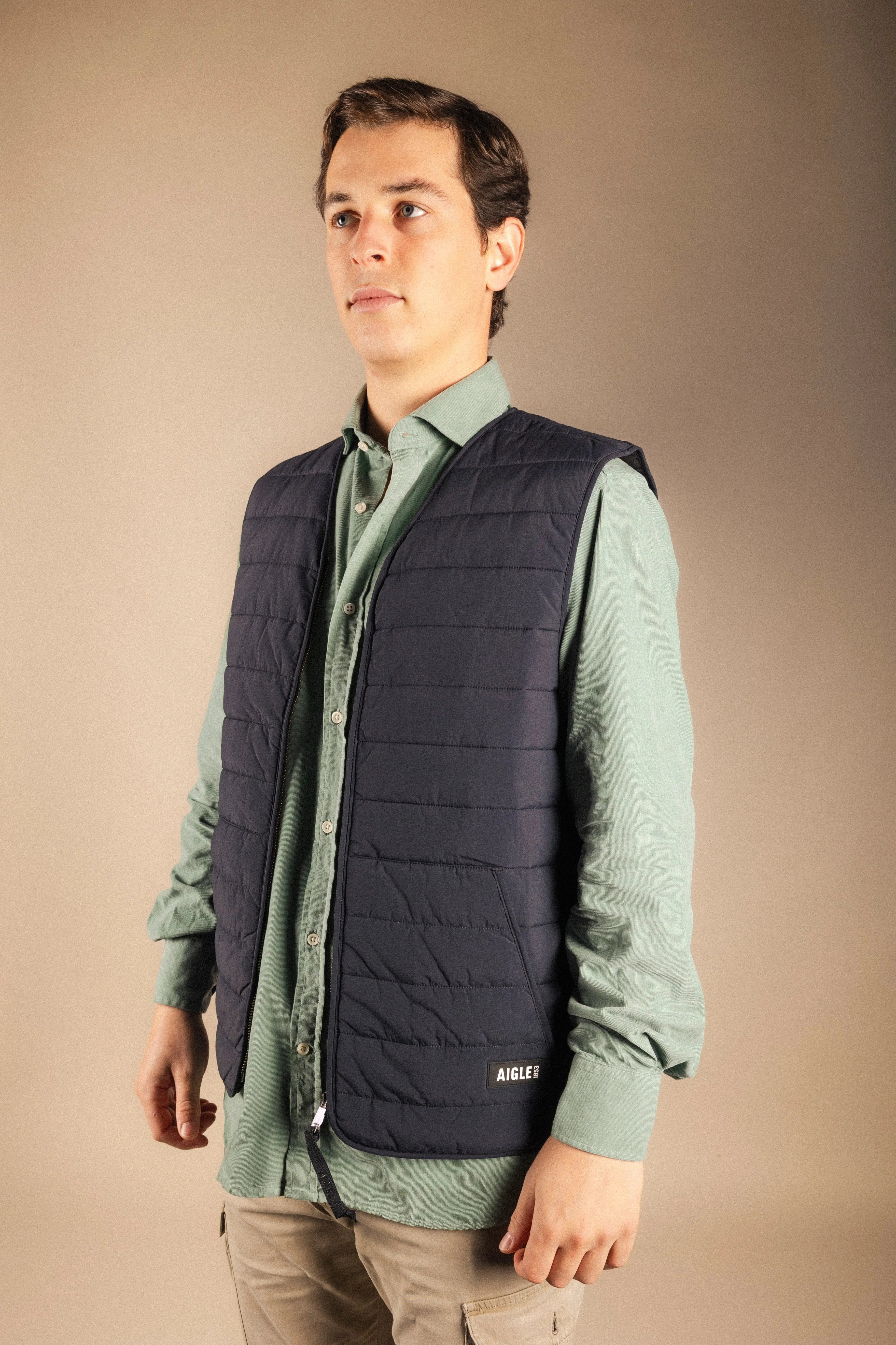 Chaleco Aigle Dupont Sorona negro-The Nook Store