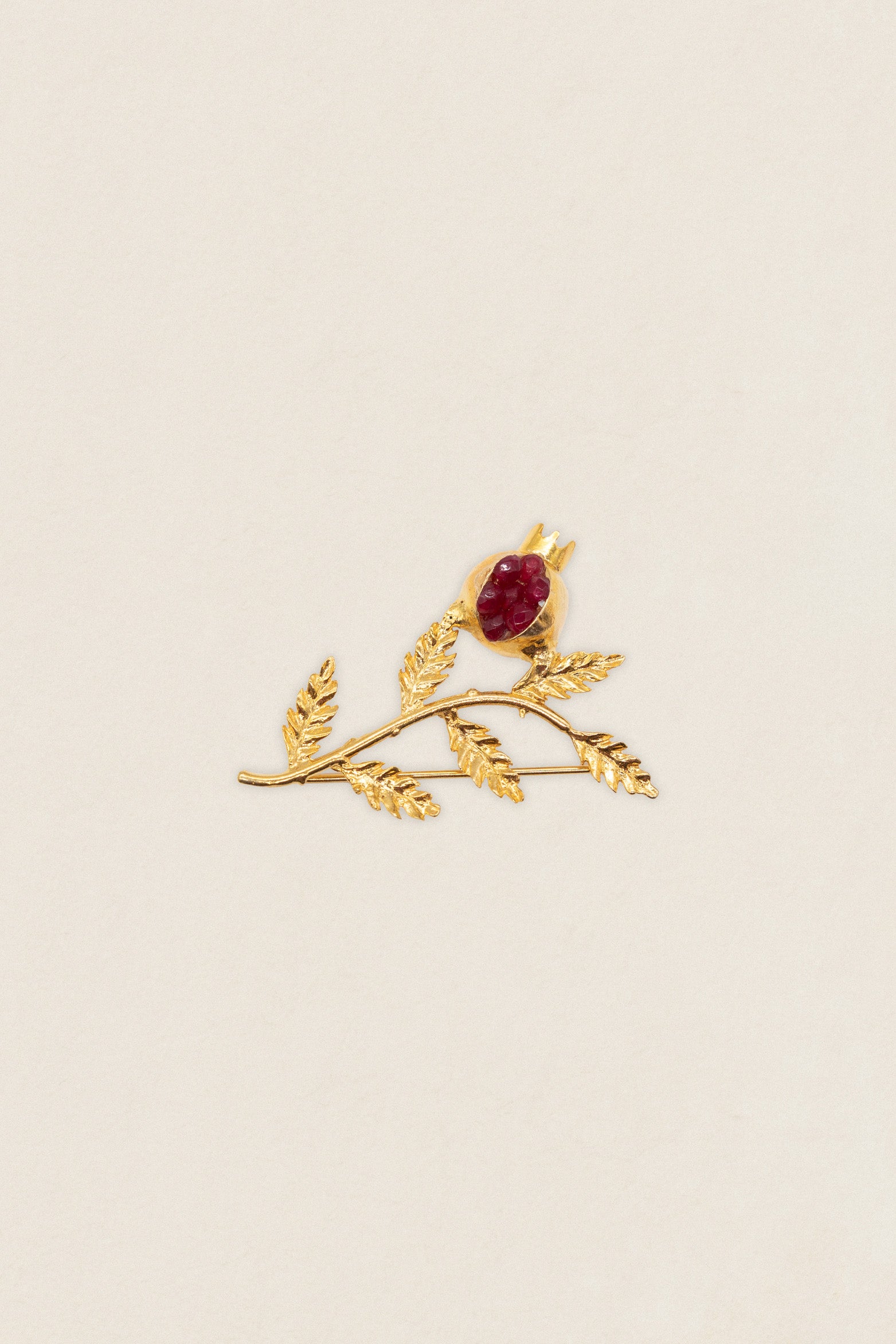 Broche Elisa Granadas BR54-The Nook Store