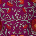 Mantón Camila Berenjena Flor Roja M499 The Nook Store