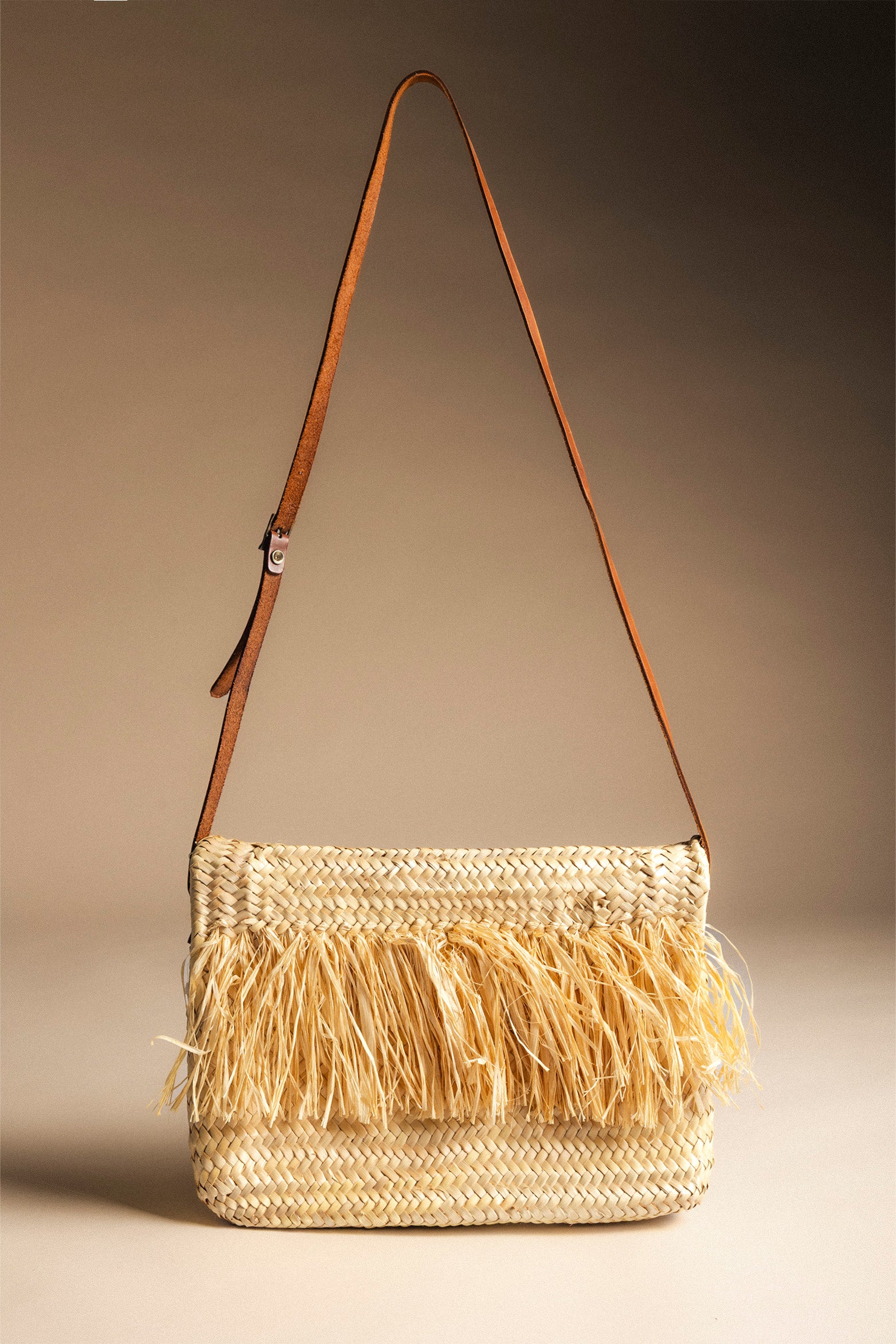 Bolso Rafia Flecos Asa Cuero-The Nook Store