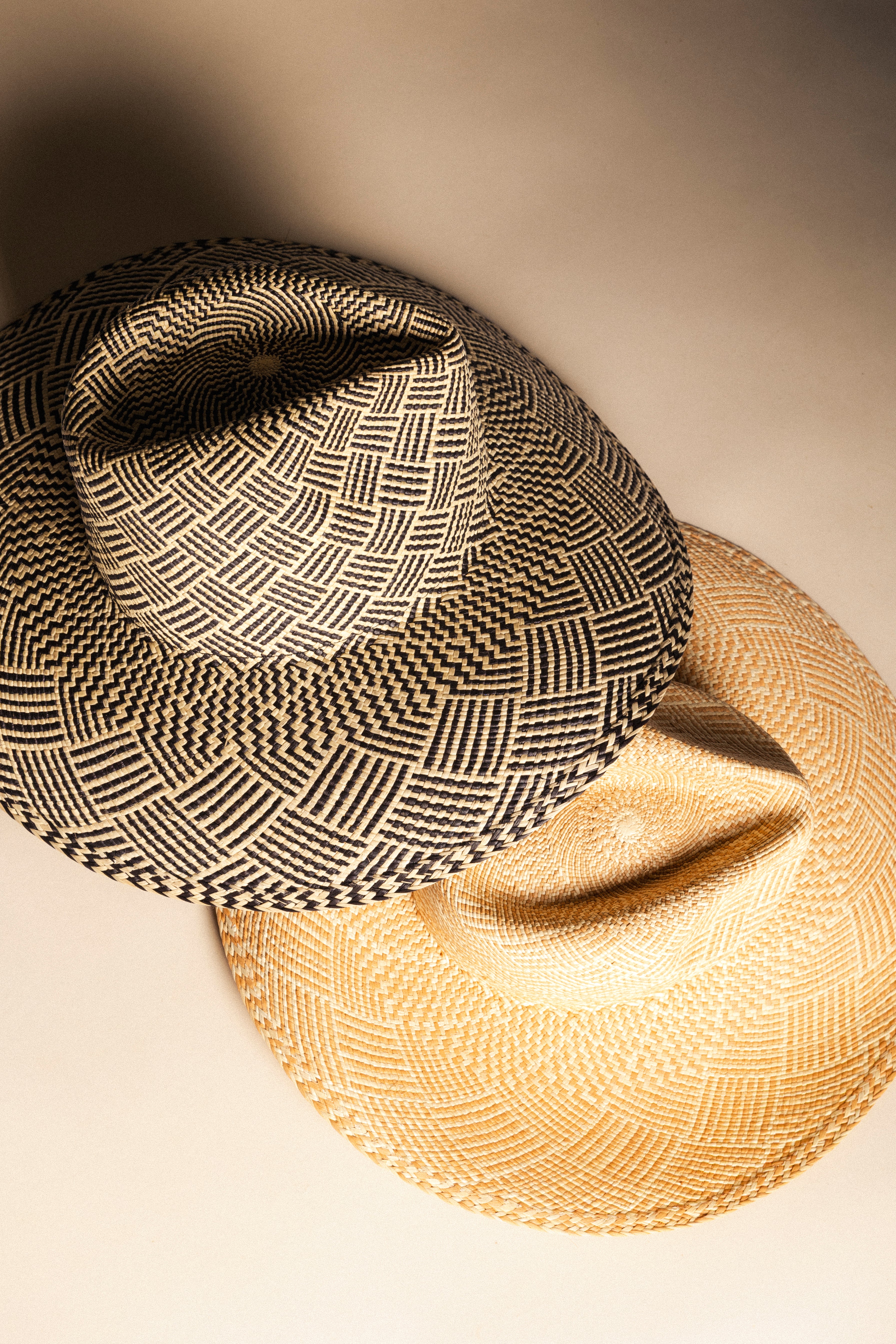 Sombrero Rafia Panamá Black/Natural-The Nook Store