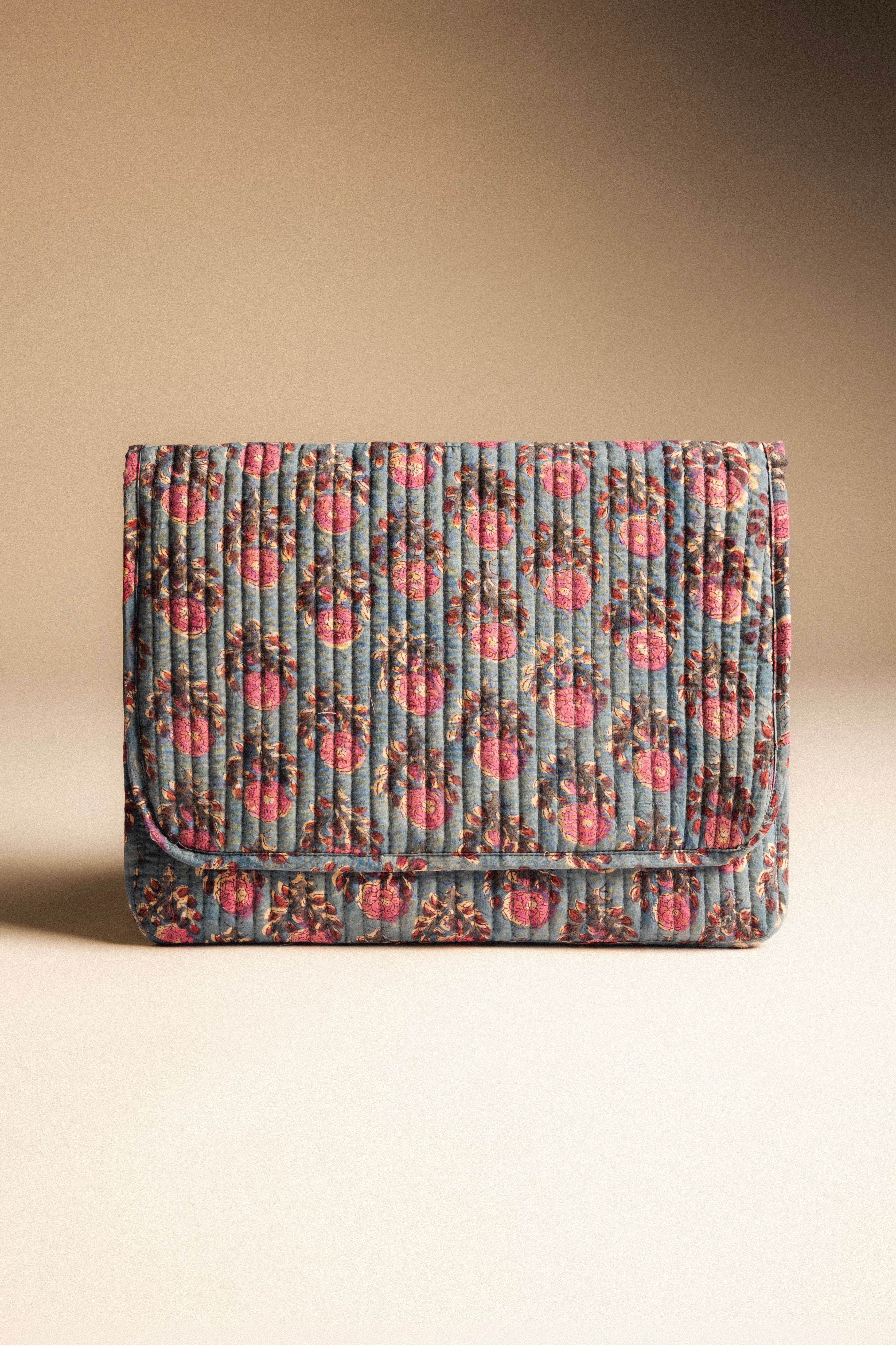 Bolsa Ropa Interior Emani INT11-The Nook Store