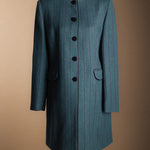 Chaqueta Corinna Larga Verde Rayas Moradas y Negras-The Nook Store