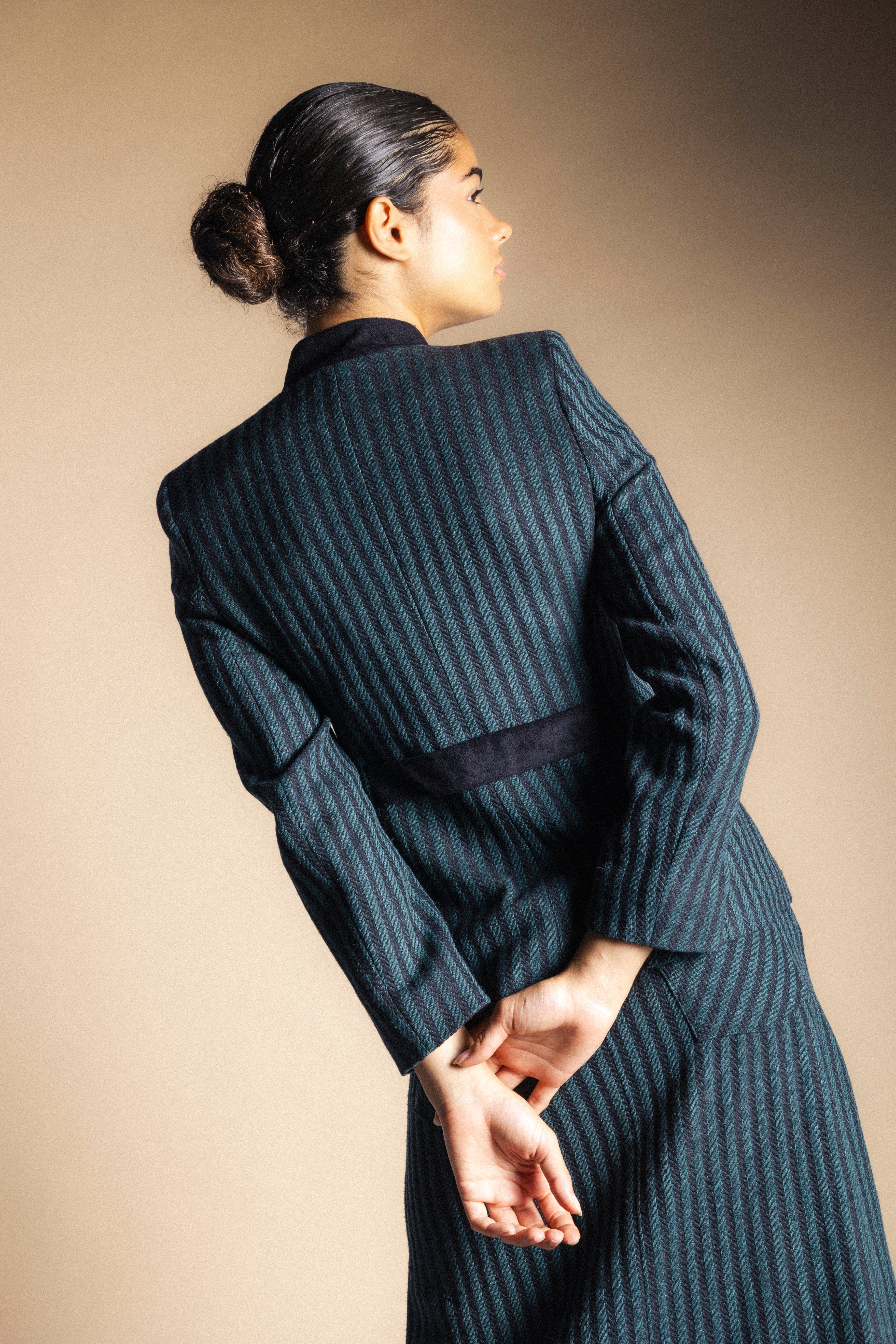Chaqueta Casilda Rayas Verdes y Negras CHQ40-The Nook Store