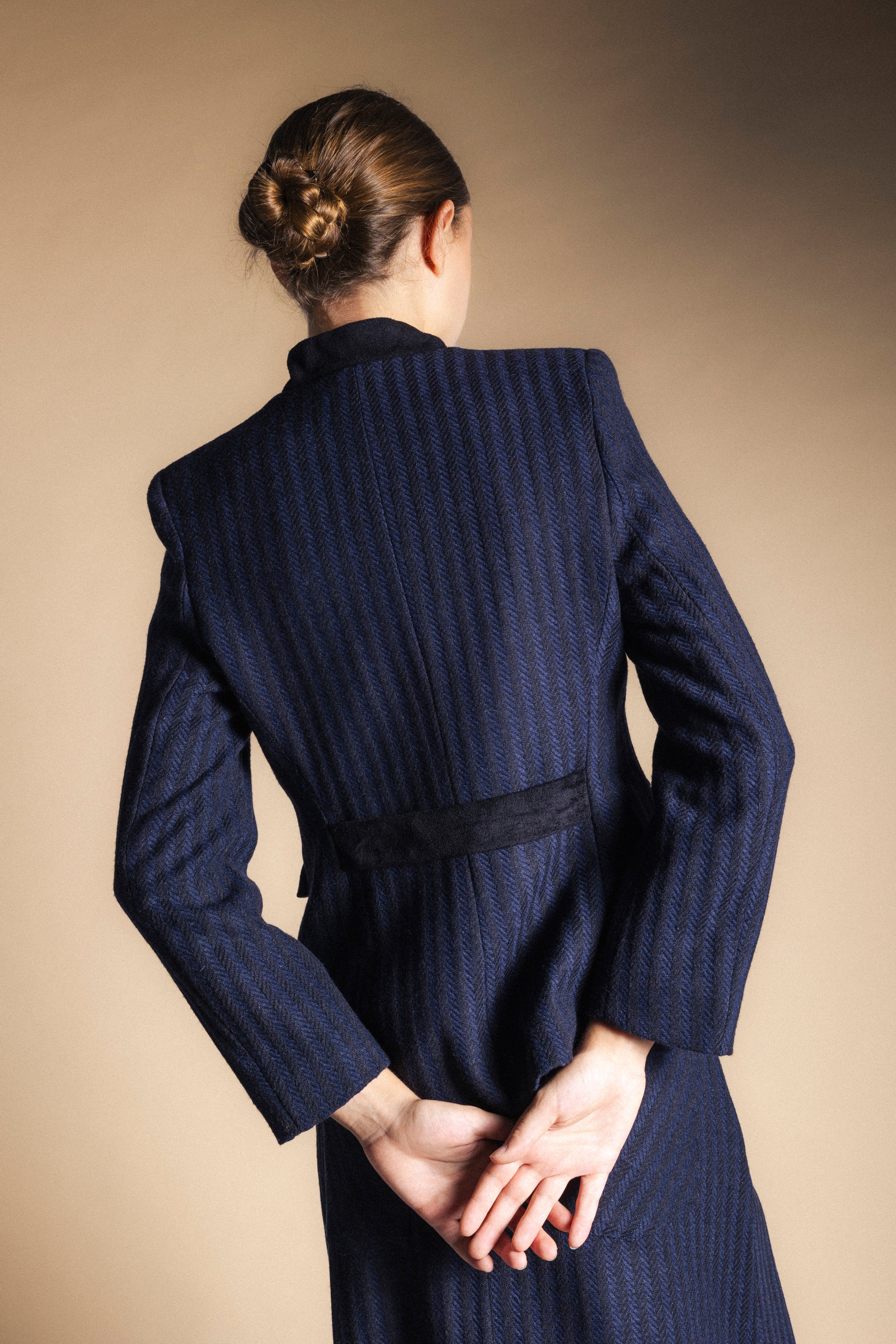 Chaqueta Casilda Rayas Azules y Negras CHQ41-The Nook Store