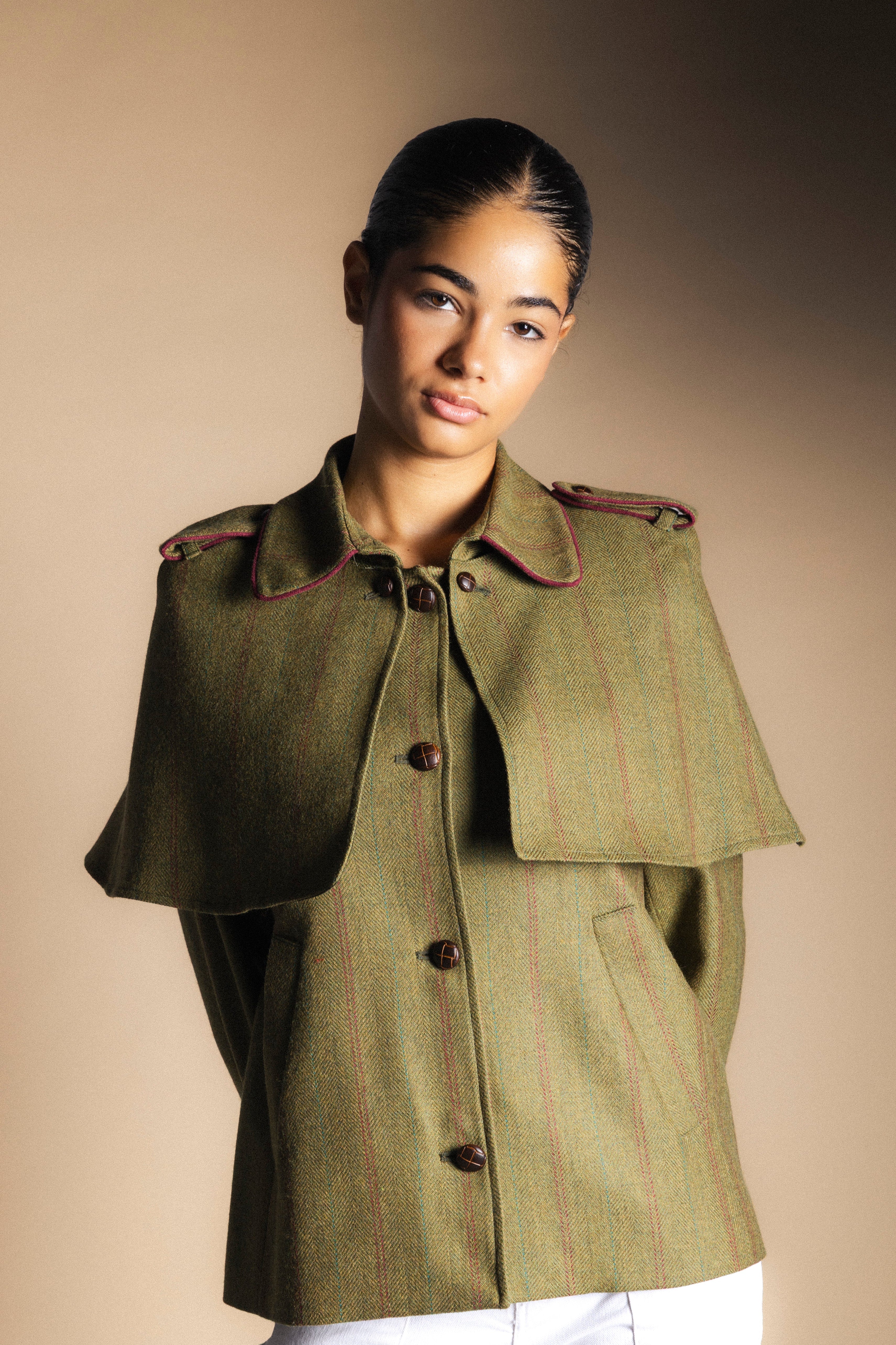 Chaqueta Amanda Verde Kaki Rayas Burdeos y Verdes CHQ37-The Nook Store