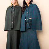 Chaleco con Capa Carlota Azul Petróleo Cuadros Morados CAP02