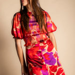 Vestido Lucia Flores Rojas y Moradas Vest18-The Nook Store