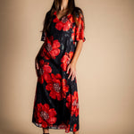 Vestido Agnes Negro Flor Grande Roja VEST31-The Nook Store