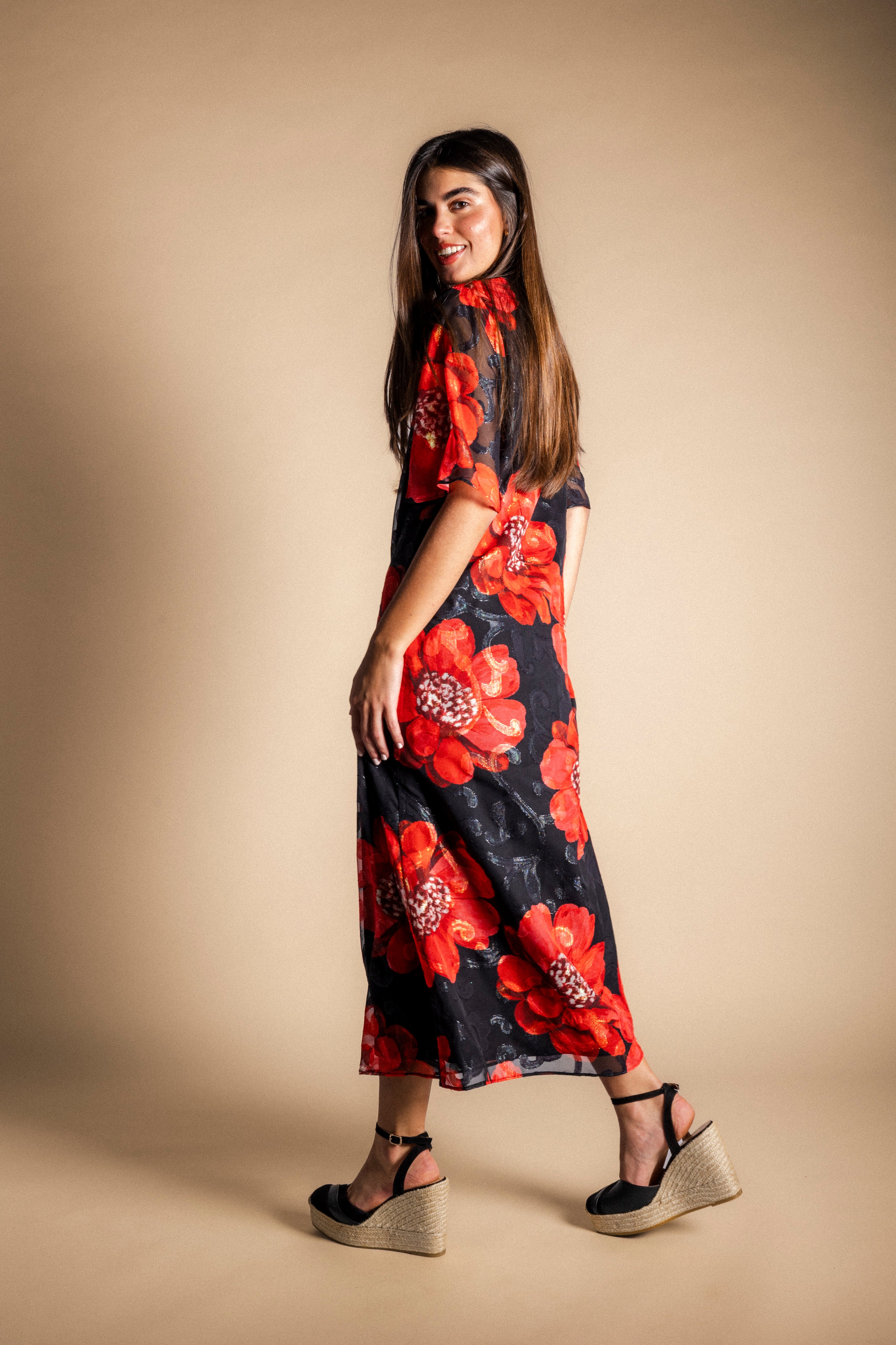 Vestido Agnes Negro Flor Grande Roja VEST31-The Nook Store