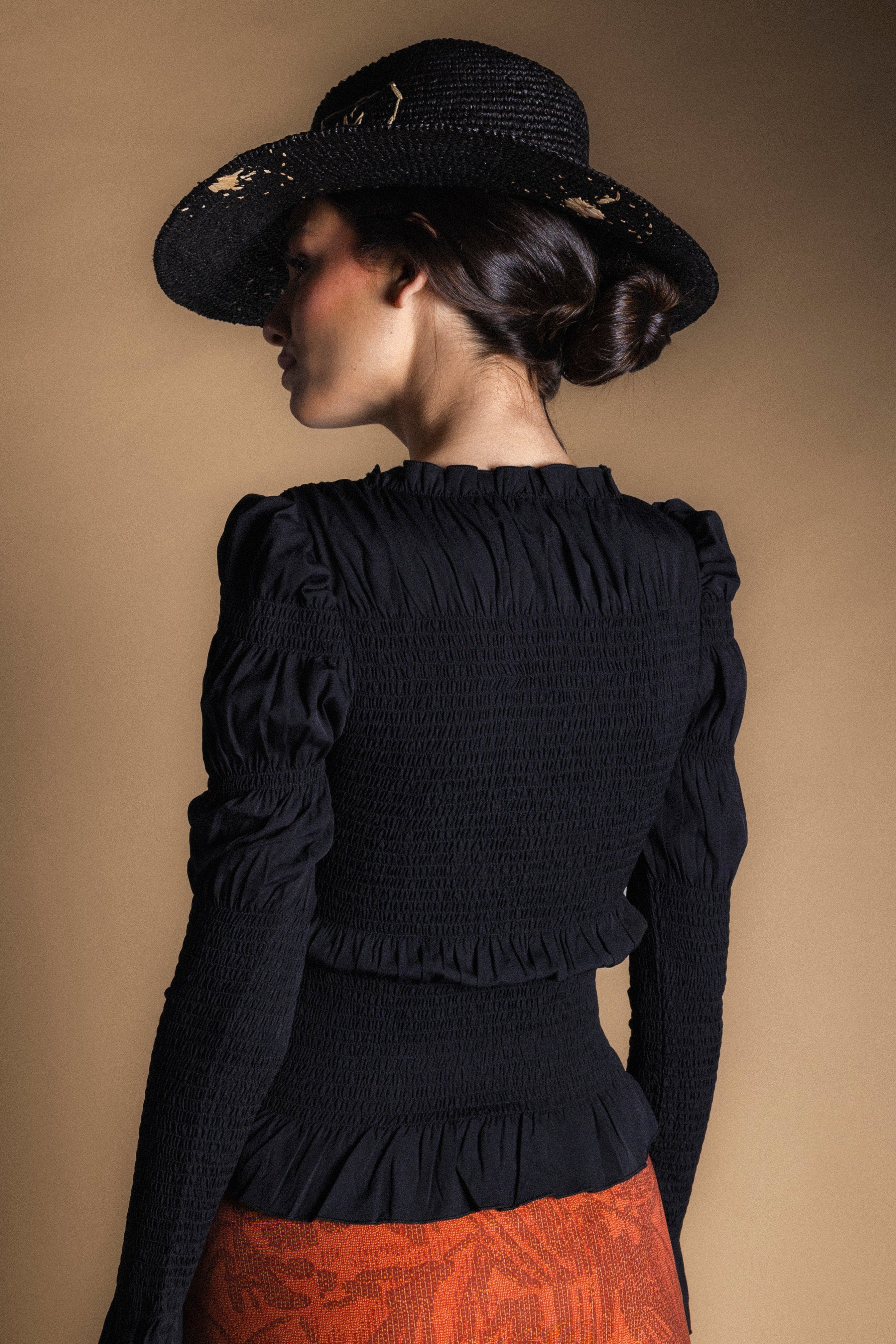 Top Smoking Negro-The Nook Store