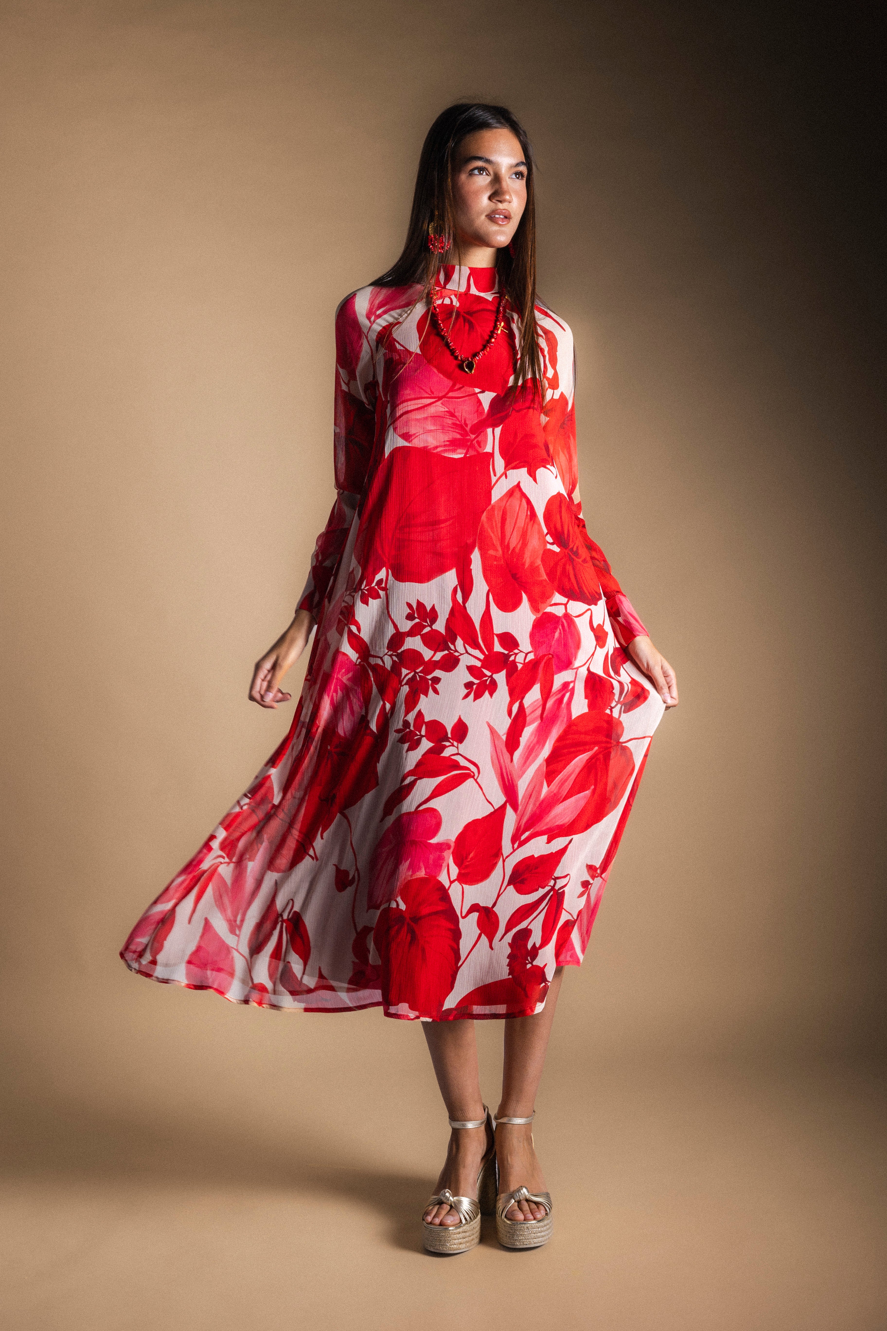 Vestido Alice Blanco Hojas Rojas AL10-The Nook Store