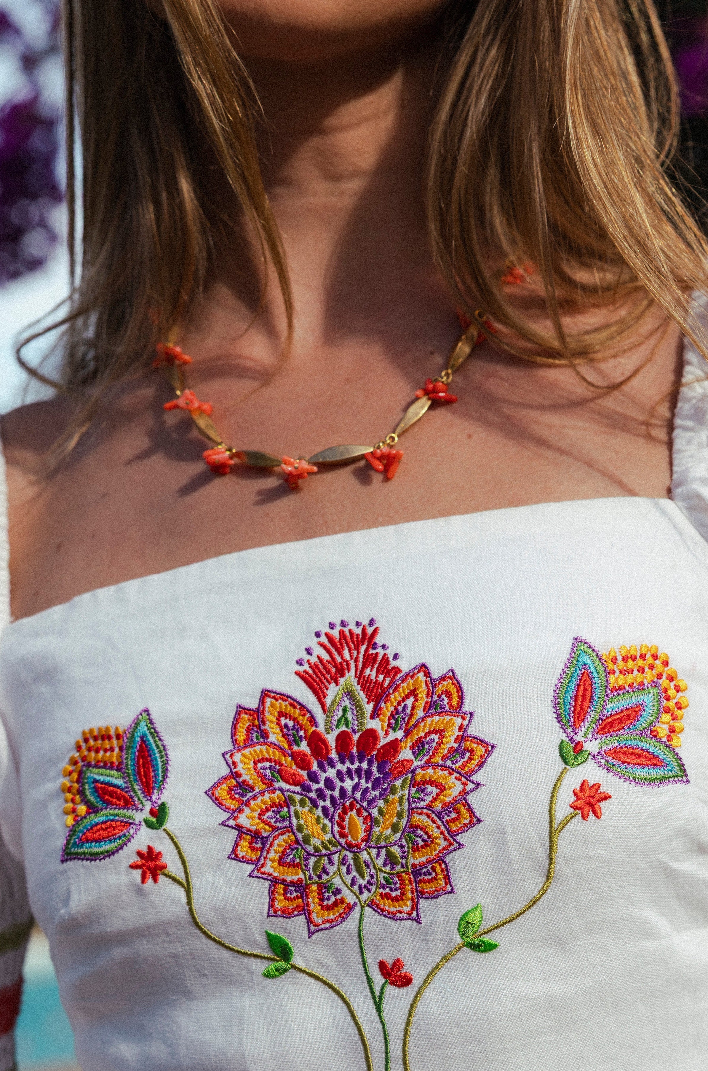 Collar Coral and Gold CO64-The Nook Store