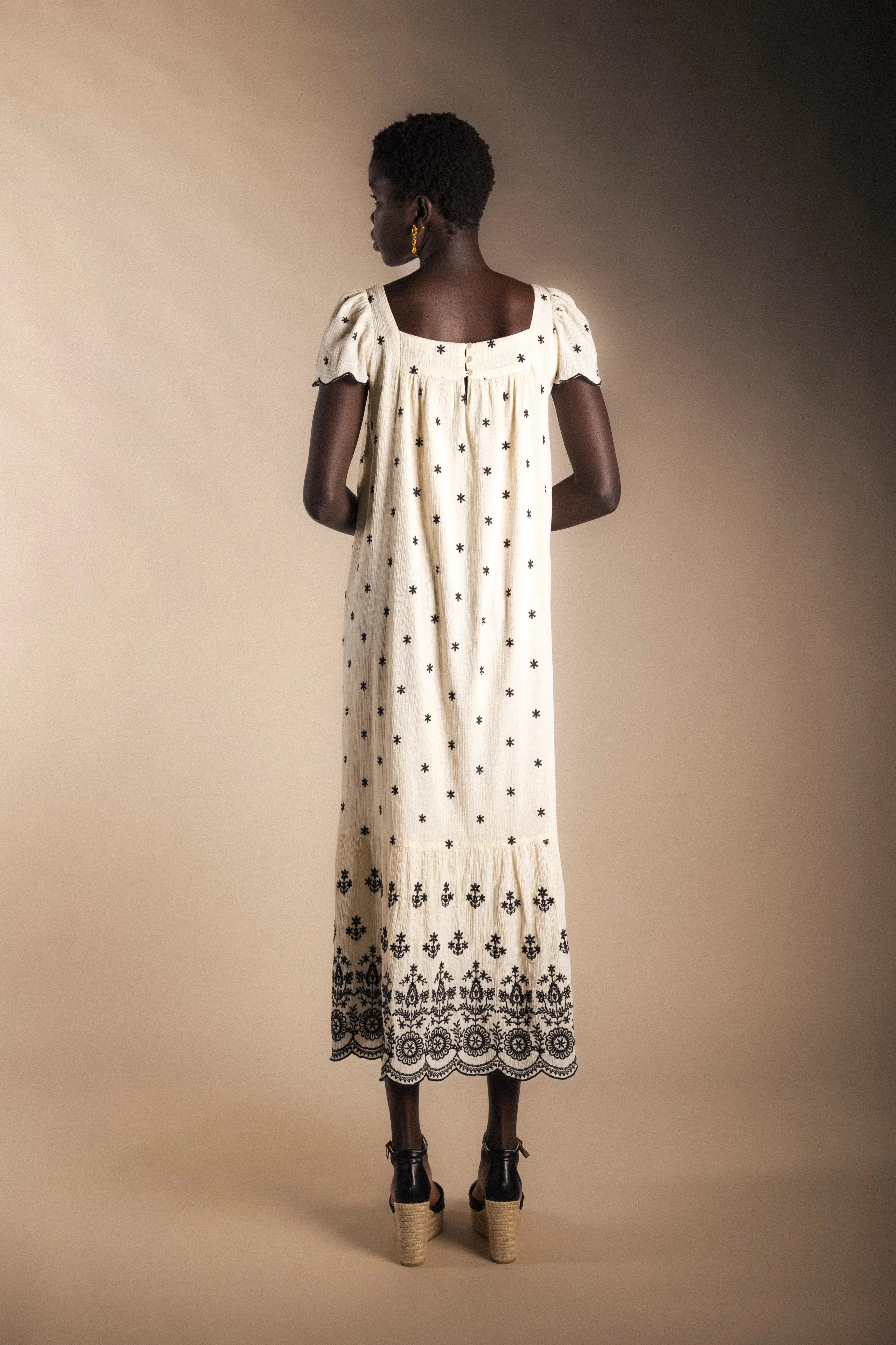 Vestido Antoniette Ecru-The Nook Store