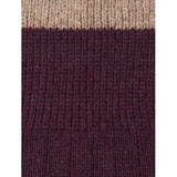 calcetin-de-cana-alta-de-lana-con-cashmere-berenjena-beige (1)