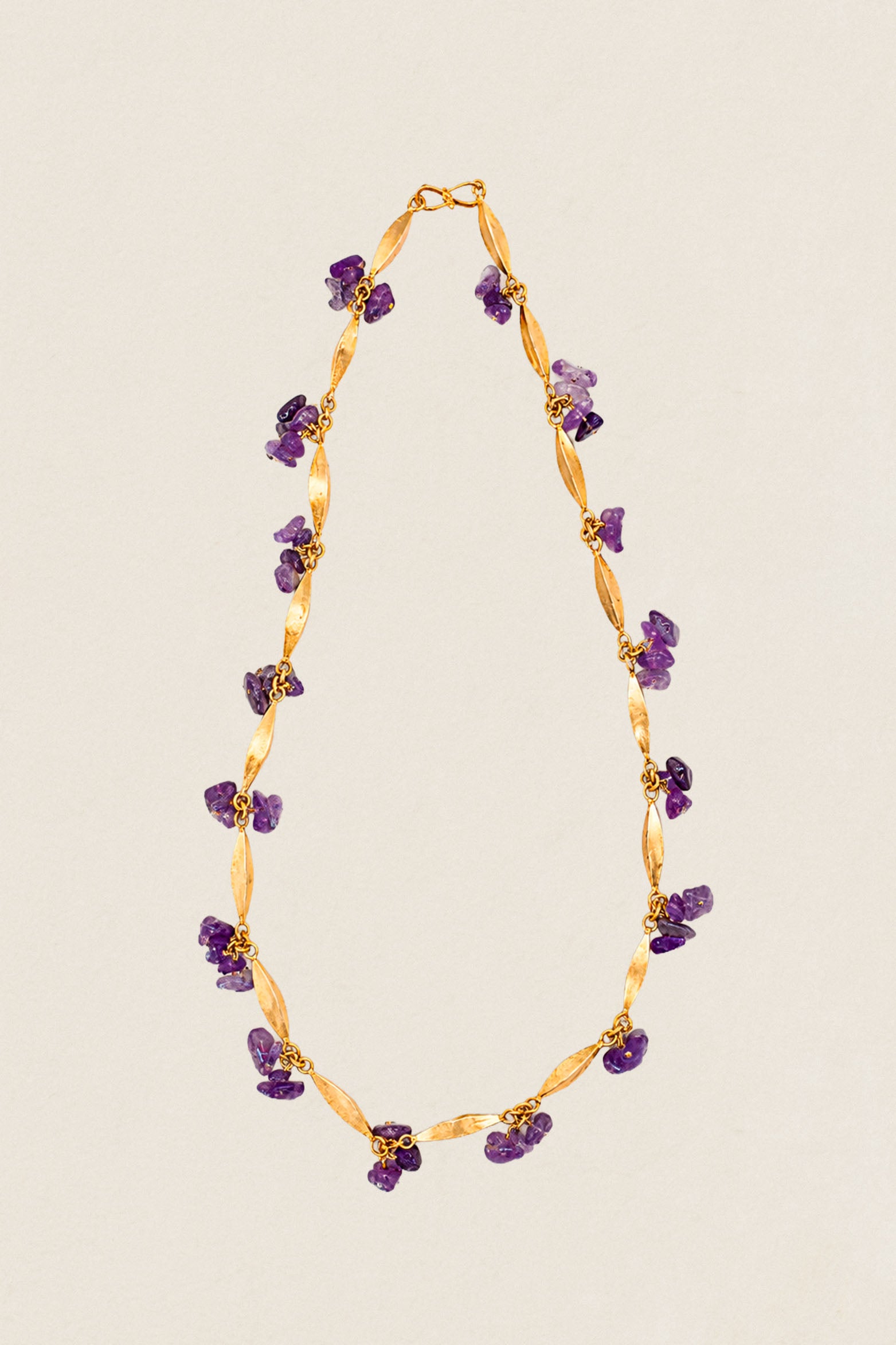 Collar Coral and Gold CO64-The Nook Store