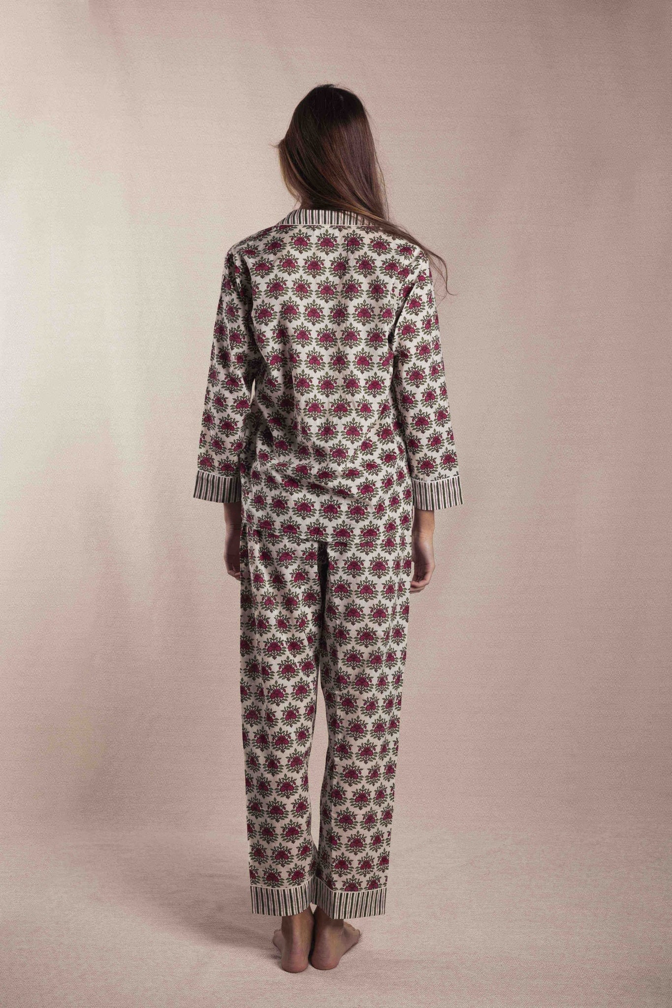 ropa_0021_SHOOTING_174_0000_ropa_0023_SHOOTING_88