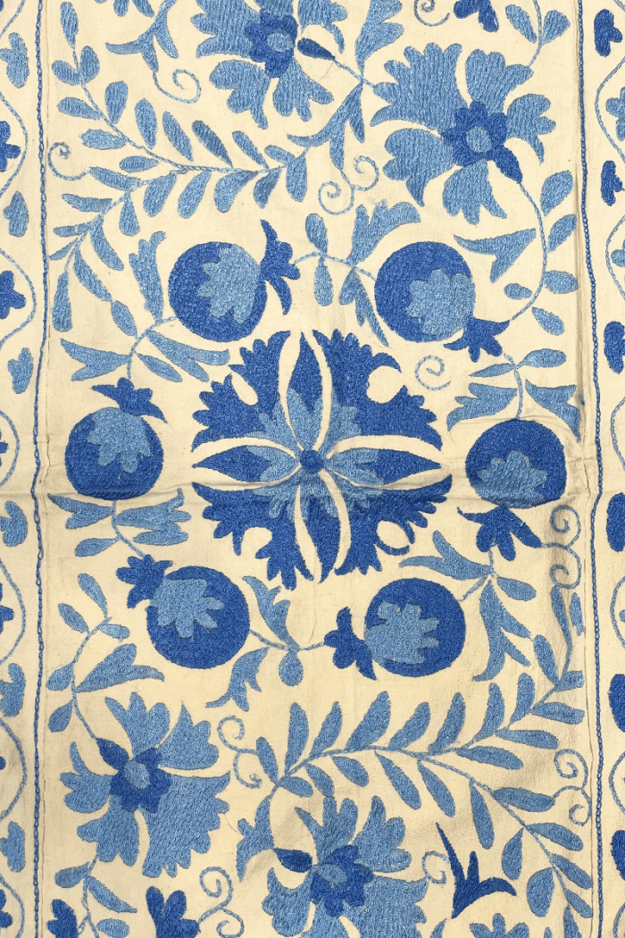 Suzani 64 (145x200)