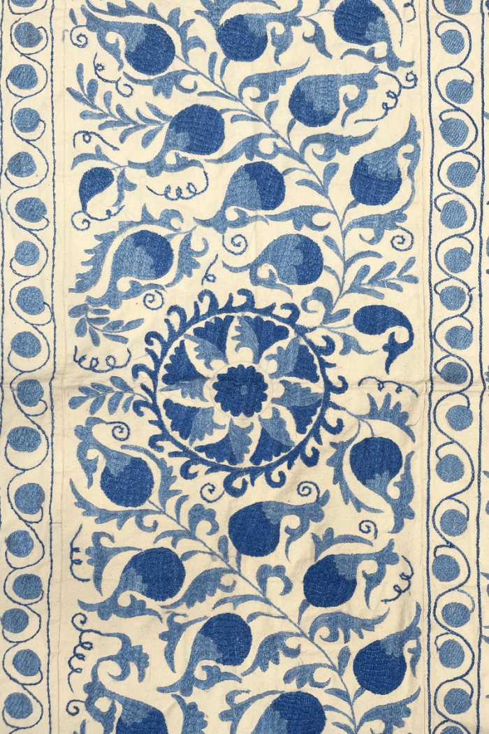 Suzani 63 (170x210)