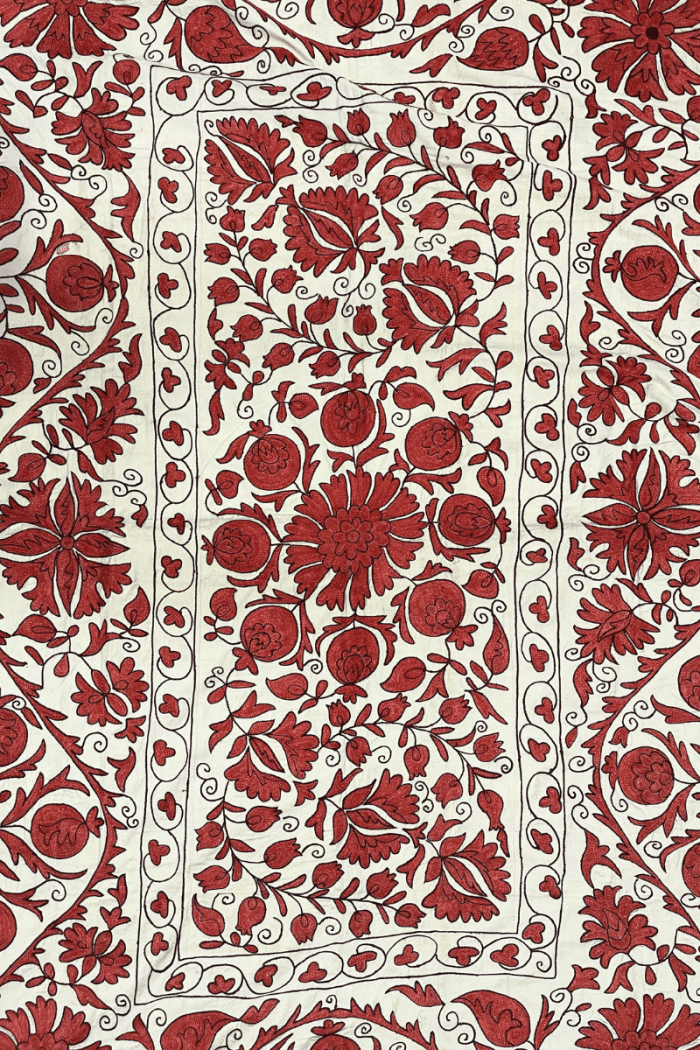 Suzani 121 (145x220)