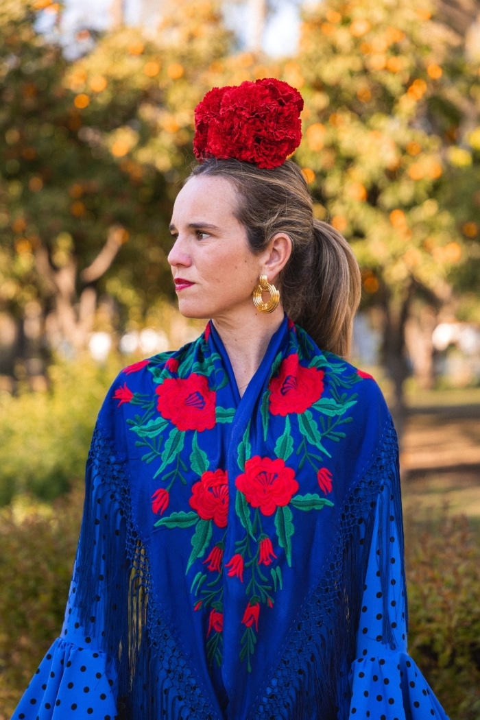 Mantón Gabriela Flores Rojas - Azulina M264