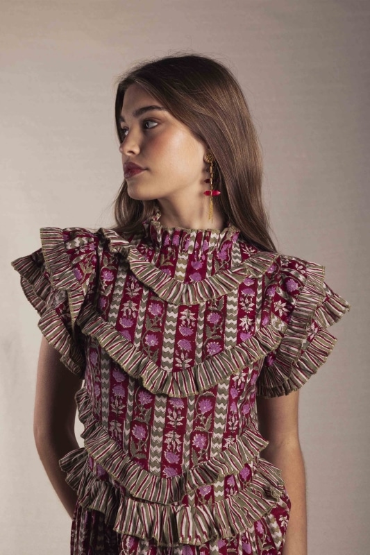 Vestido Lomba Rojo Flores Rosas