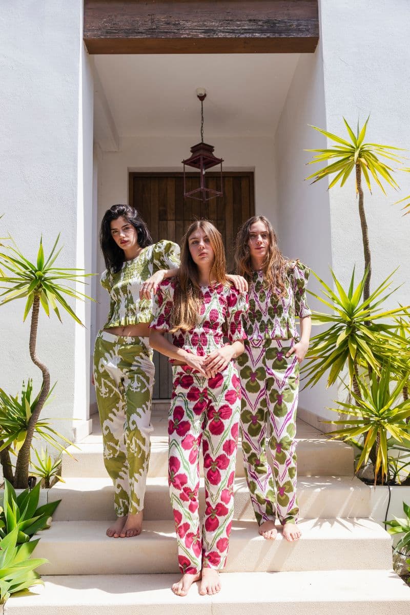 Conjunto Ania Ikat Flor Burdeos